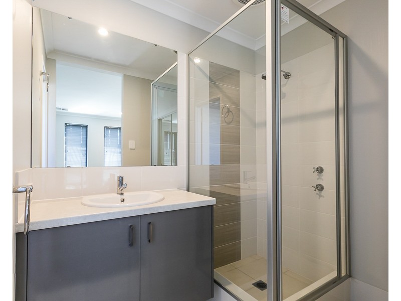 32 Santapola Approach, Alkimos WA 6038