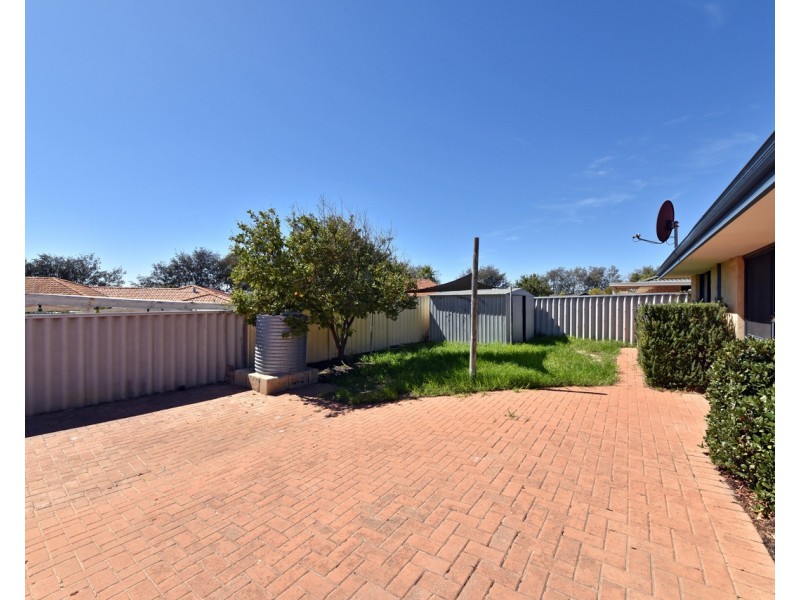 4 Rover Court, Quinns Rocks WA 6030