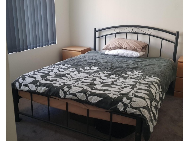 98 Hellfire Drive, Darch WA 6065