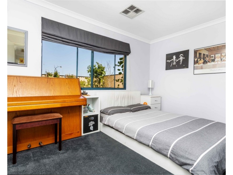 2 Coaldale Link, Clarkson WA 6030