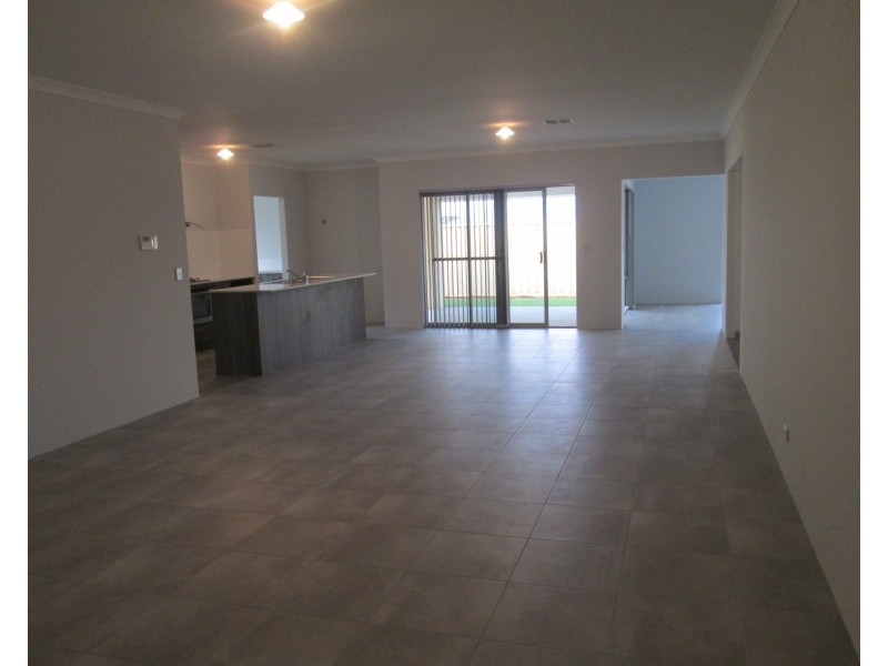 1  Gilford Green, Butler WA 6036