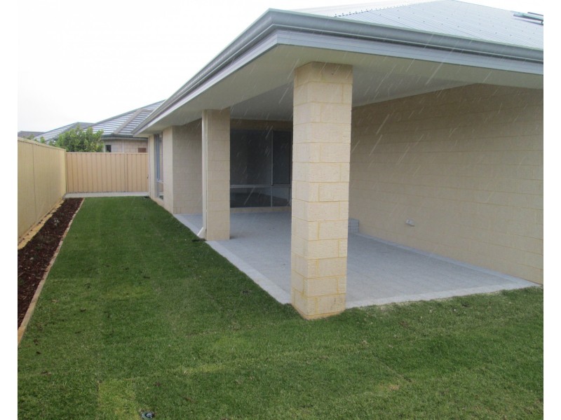 1  Gilford Green, Butler WA 6036