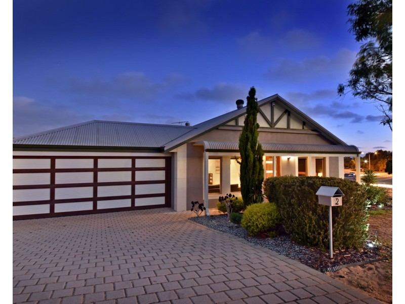 2 Bennevis Turn, Kinross WA 6028