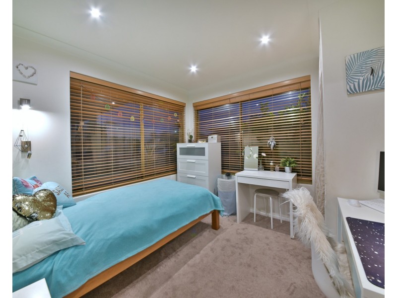 2 Bennevis Turn, Kinross WA 6028