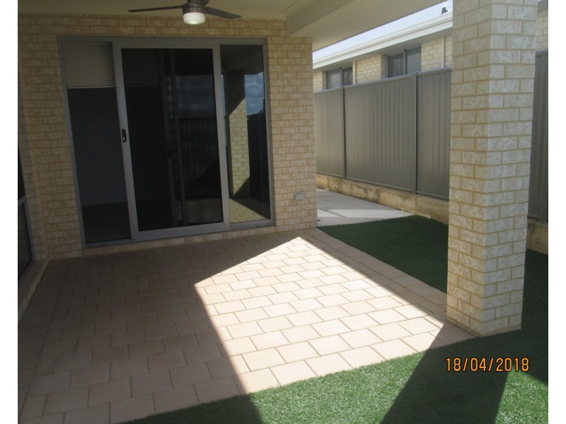 18 Makassar Way, Clarkson WA 6030