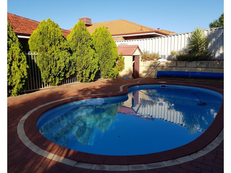 52  Rutherglen Circle, Kinross WA 6028