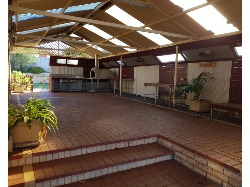 52  Rutherglen Circle, Kinross WA 6028