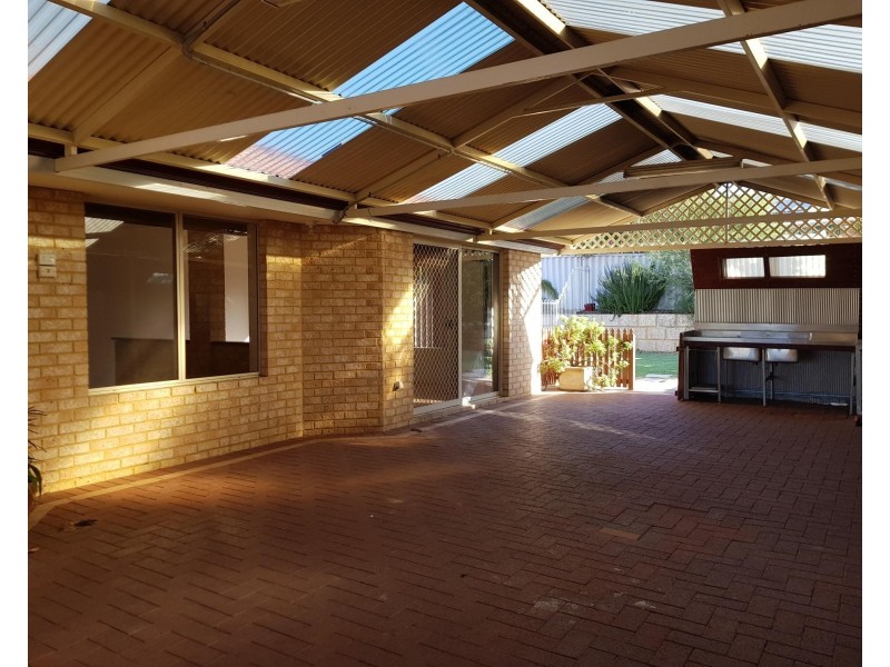 52  Rutherglen Circle, Kinross WA 6028