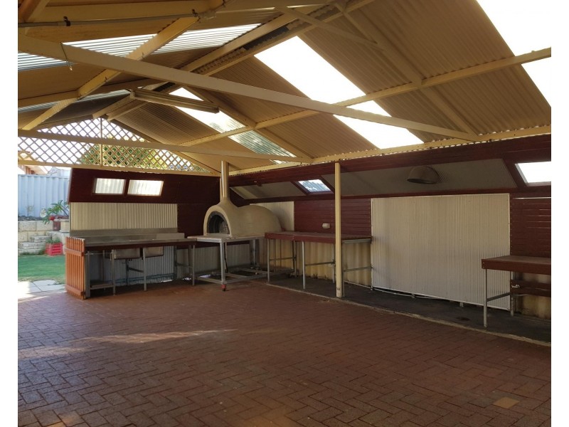 52  Rutherglen Circle, Kinross WA 6028