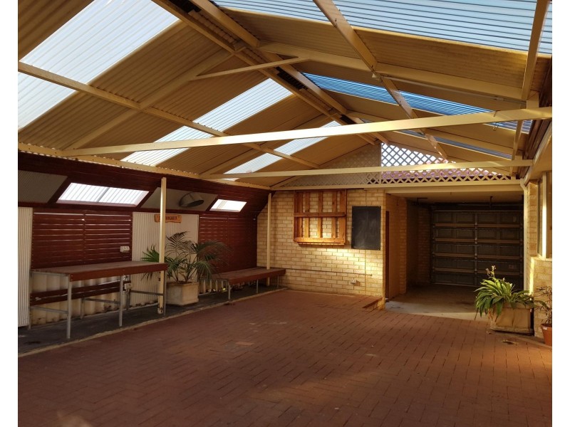 52  Rutherglen Circle, Kinross WA 6028