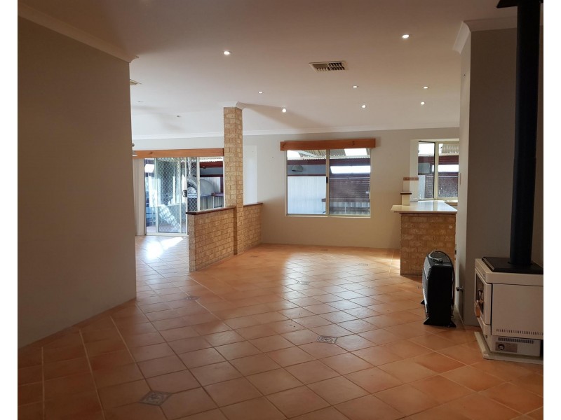 52  Rutherglen Circle, Kinross WA 6028