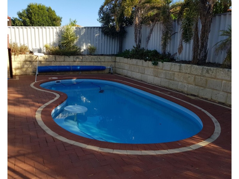 52  Rutherglen Circle, Kinross WA 6028