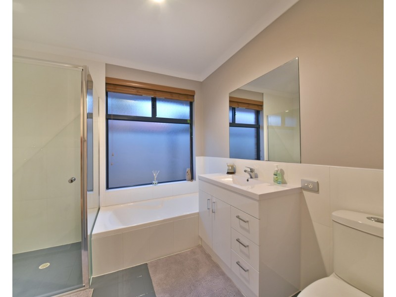 3 Inez Pass, Kinross WA 6028