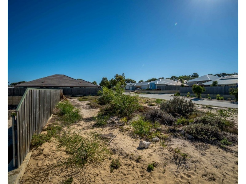 127 Lindsay Beach Boulevard, Yanchep WA 6035