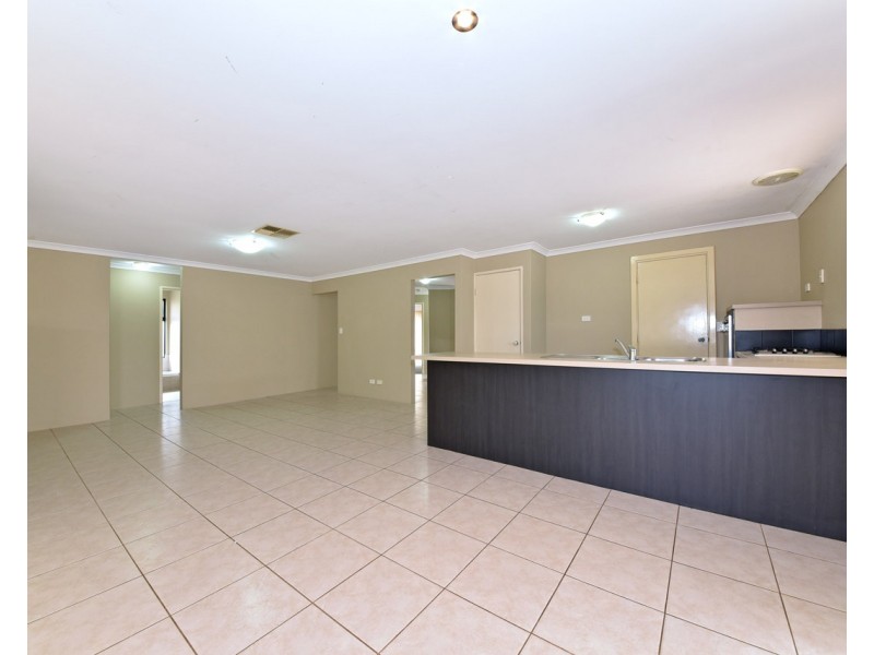 38 Alpina Promenade, Banksia Grove WA 6031