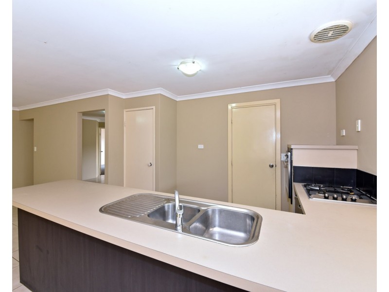 38 Alpina Promenade, Banksia Grove WA 6031