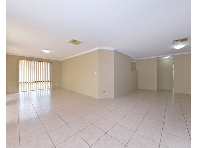38 Alpina Promenade, Banksia Grove WA 6031