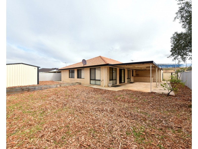 38 Alpina Promenade, Banksia Grove WA 6031