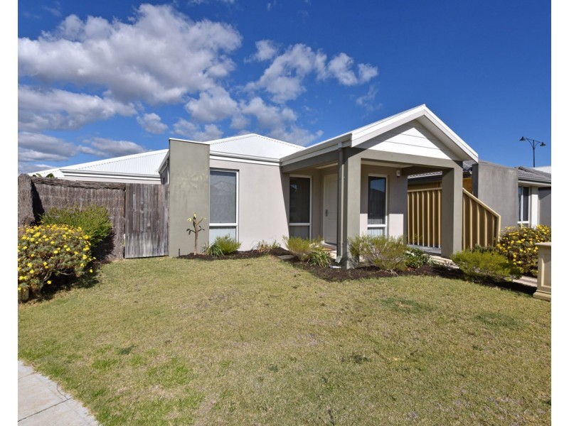 15 Uppingham Way, Butler WA 6036
