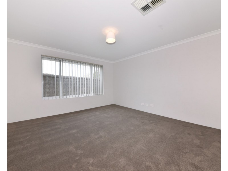 15 Uppingham Way, Butler WA 6036