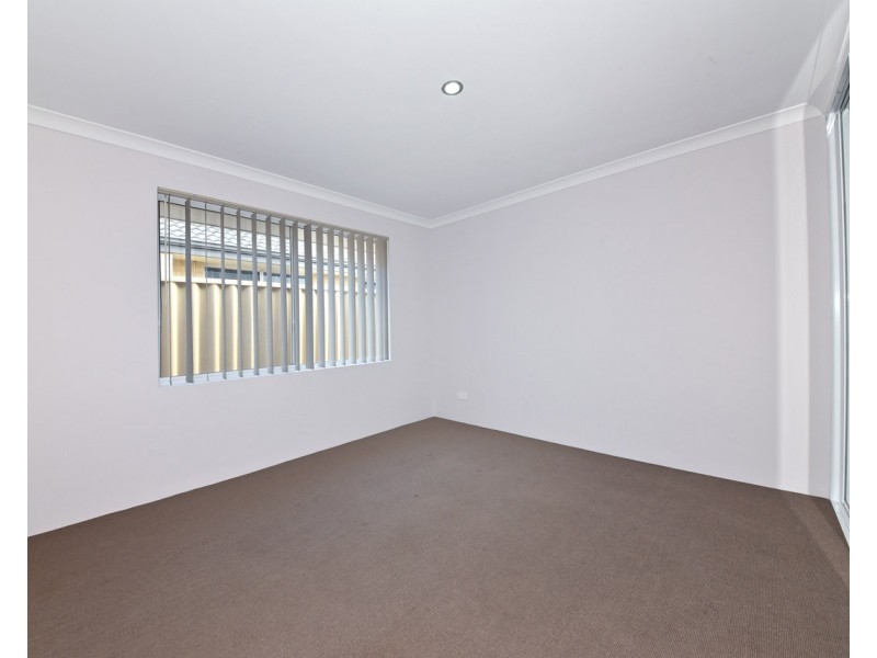 15 Uppingham Way, Butler WA 6036