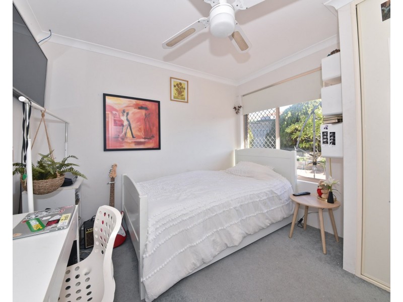 12 Arthurs Vale, Quinns Rocks WA 6030
