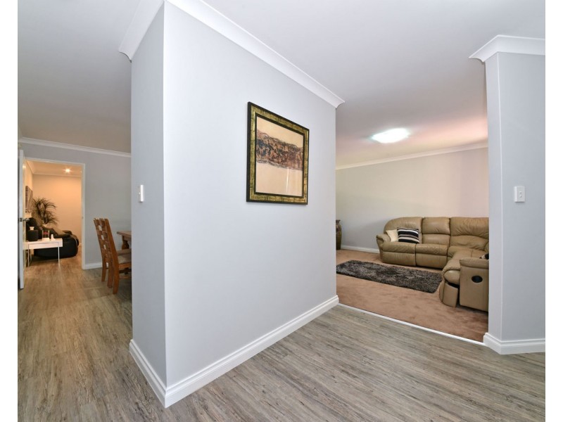 34 Savona Grove, Mindarie WA 6030