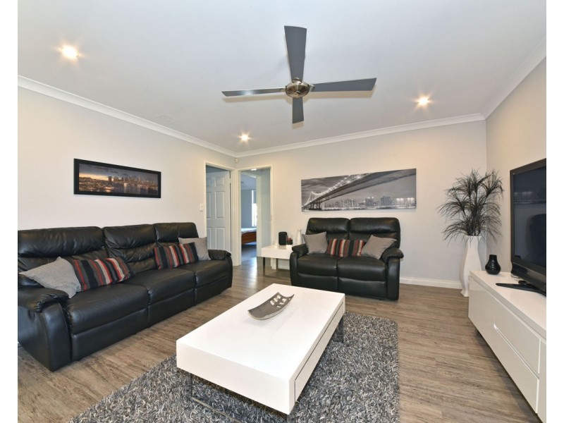 34 Savona Grove, Mindarie WA 6030