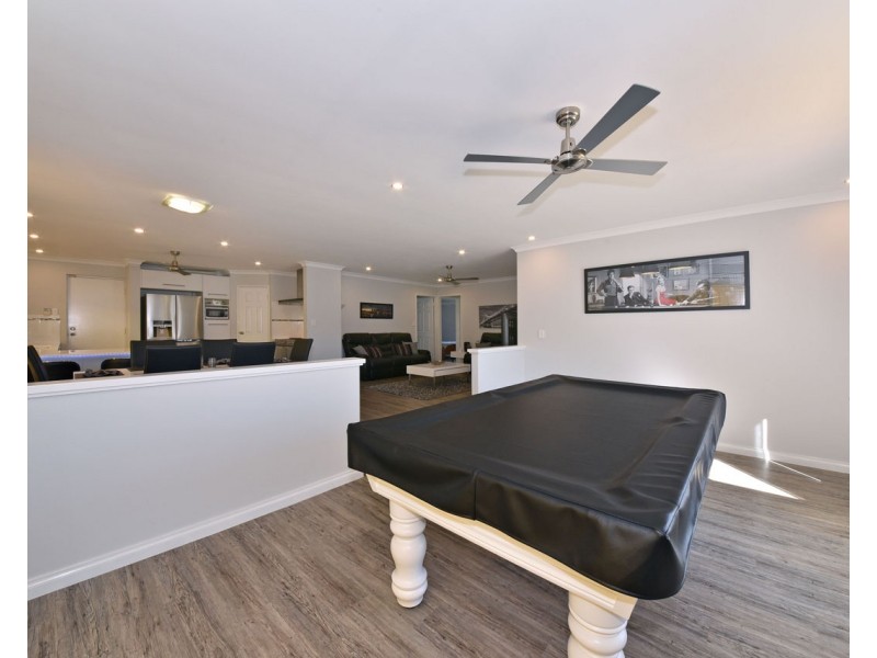 34 Savona Grove, Mindarie WA 6030