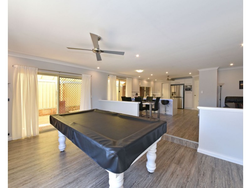 34 Savona Grove, Mindarie WA 6030