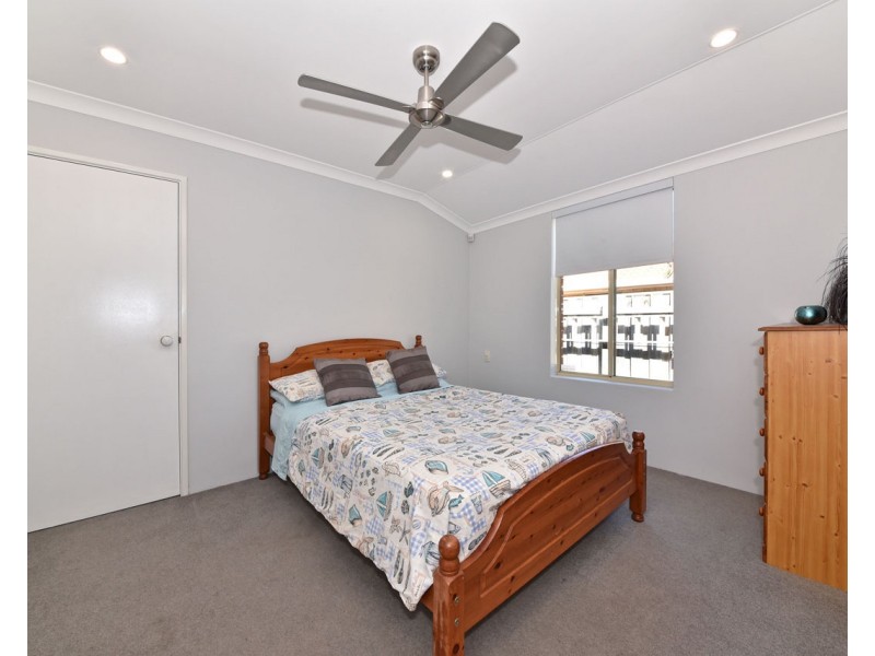 34 Savona Grove, Mindarie WA 6030