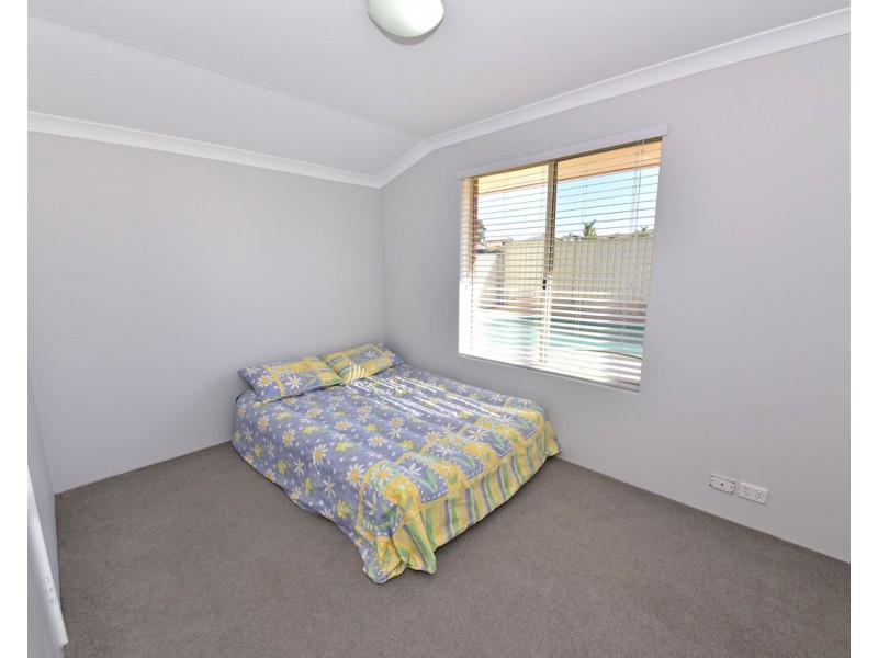 34 Savona Grove, Mindarie WA 6030