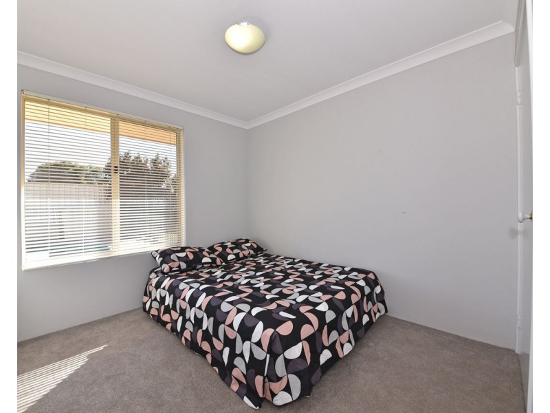34 Savona Grove, Mindarie WA 6030