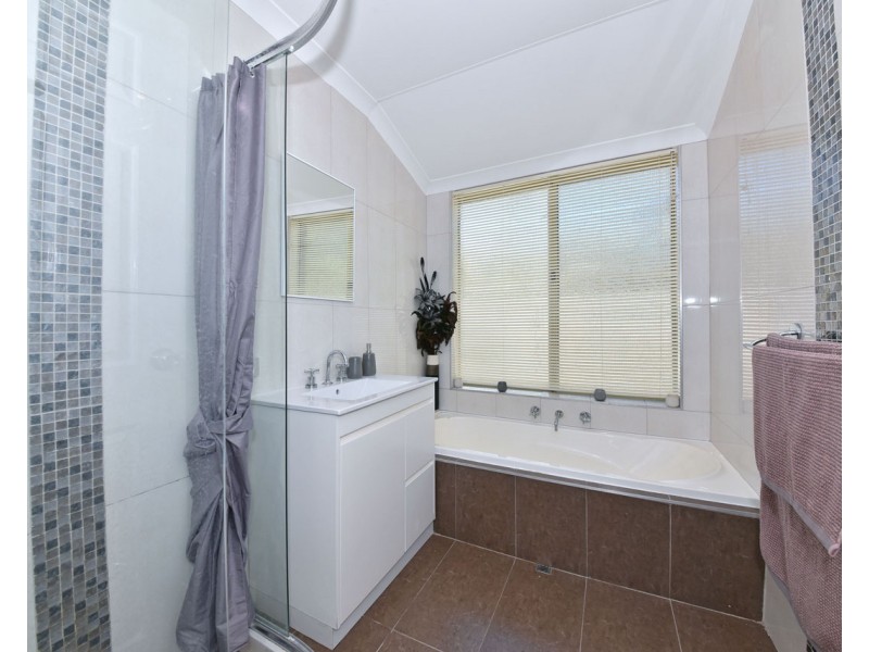 34 Savona Grove, Mindarie WA 6030