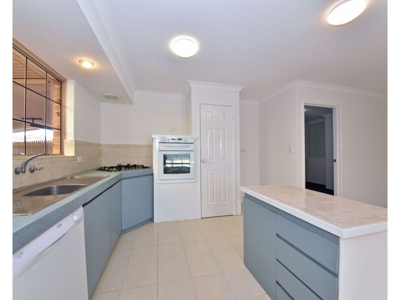 51 Stradbroke Gardens, Ridgewood WA 6030