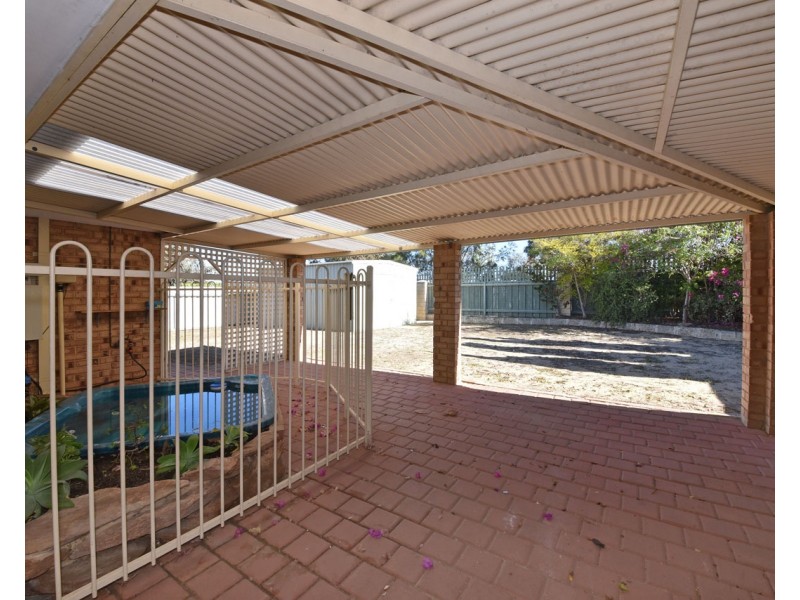 51 Stradbroke Gardens, Ridgewood WA 6030