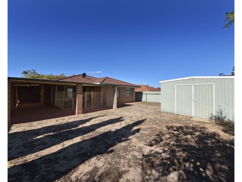 51 Stradbroke Gardens, Ridgewood WA 6030