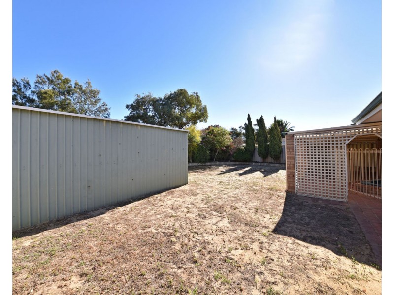 51 Stradbroke Gardens, Ridgewood WA 6030