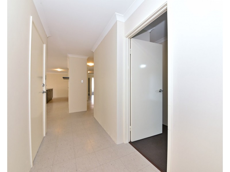 18 Oakbank Crescent, Butler WA 6036