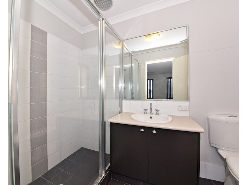 18 Oakbank Crescent, Butler WA 6036