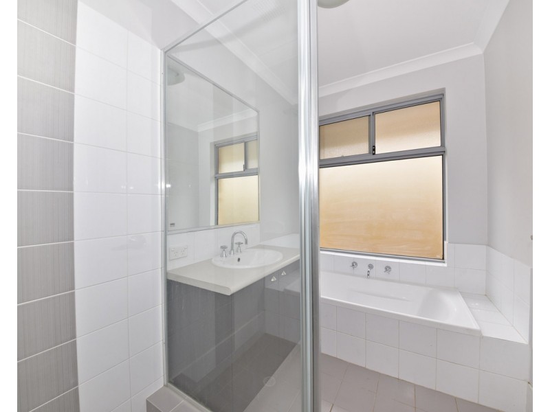 18 Oakbank Crescent, Butler WA 6036