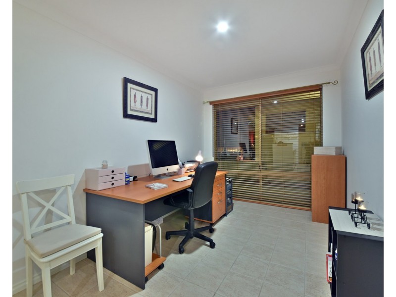 31 Shetland Rise, Kinross WA 6028