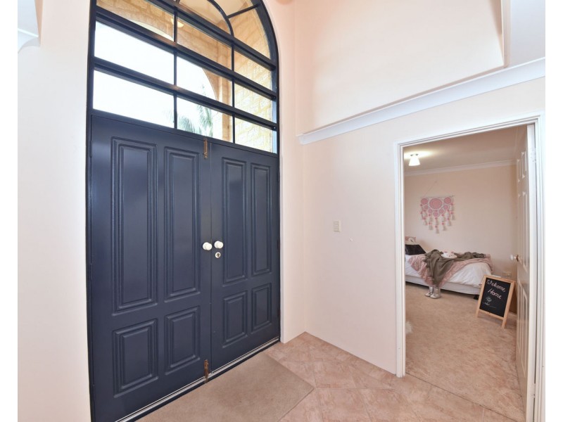 6 Barletta Place, Mindarie WA 6030