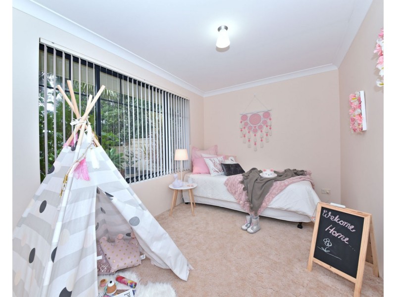 6 Barletta Place, Mindarie WA 6030