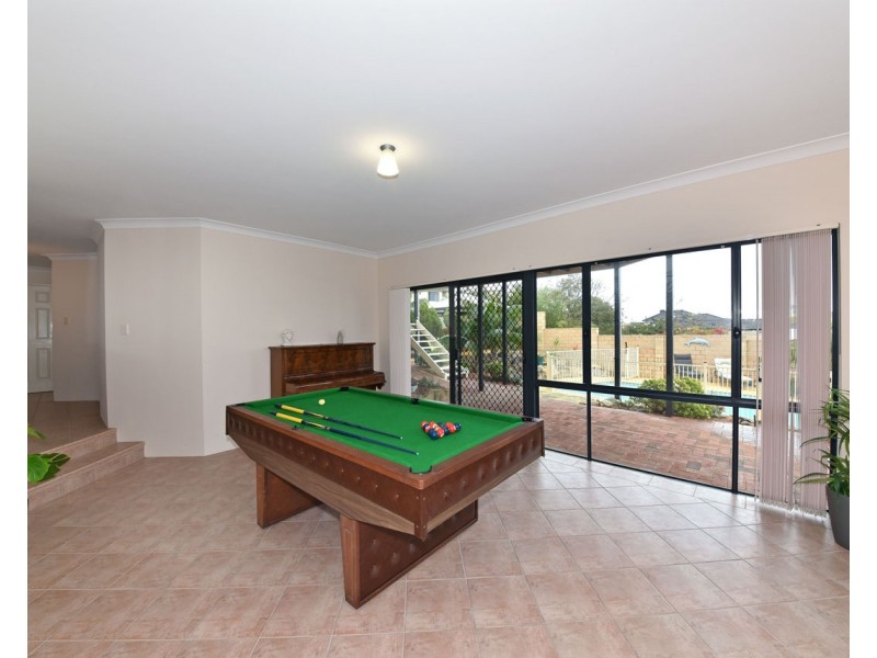 6 Barletta Place, Mindarie WA 6030