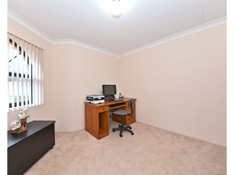 6 Barletta Place, Mindarie WA 6030