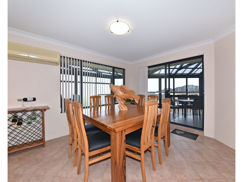 6 Barletta Place, Mindarie WA 6030