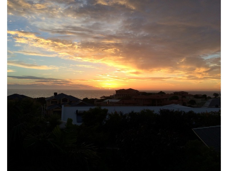 6 Barletta Place, Mindarie WA 6030