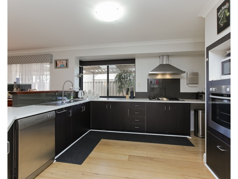 8 Skerries Way, Ridgewood WA 6030