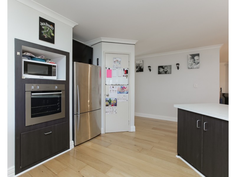 8 Skerries Way, Ridgewood WA 6030